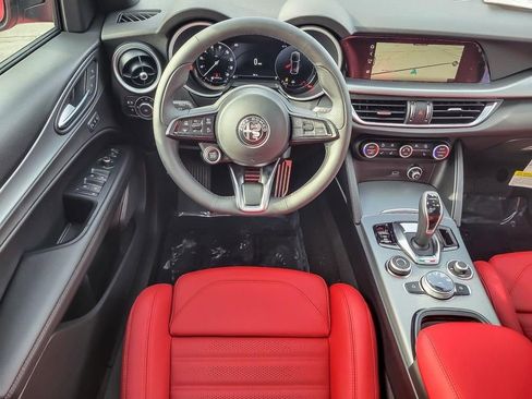 New 2025 Alfa Romeo Stelvio Sprint w/ Convenience Package image 12