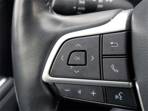 Used 2023 Toyota Highlander Limited image 28