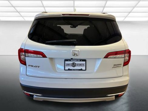 Used 2022 Honda Pilot Touring image 4