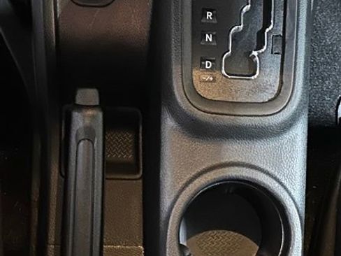 Used 2018 Jeep Wrangler Unlimited Sport S AWD/4WD image 16