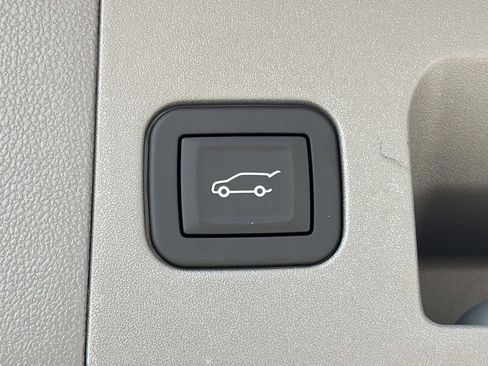 New 2026 Cadillac XT5 Premium Luxury image 12