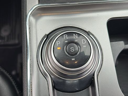 Used 2022 Ford Edge SEL w/ Convenience Package image 19