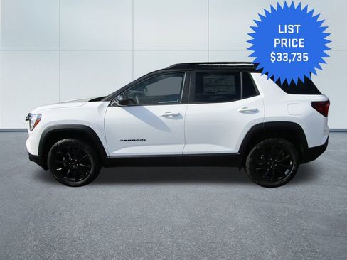 New 2026 GMC Terrain Elevation w/ Elevation Premium Package image 2