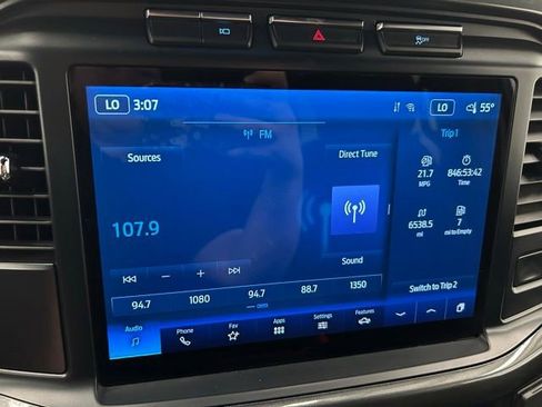 Used 2022 Ford F150 XLT w/ Equipment Group 302A High image 33