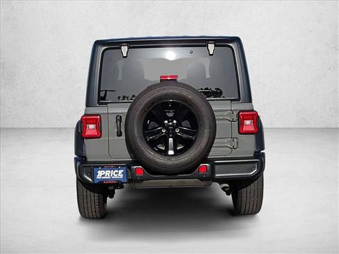 Used 2022 Jeep Wrangler Unlimited Sport AWD/4WD image 7
