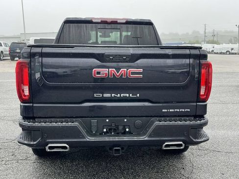 Used 2022 GMC Sierra 1500 Denali AWD/4WD image 5
