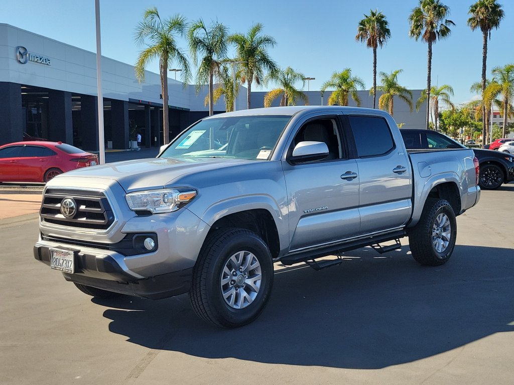 Used 2020 Toyota Tacoma SR5 RWD image 33