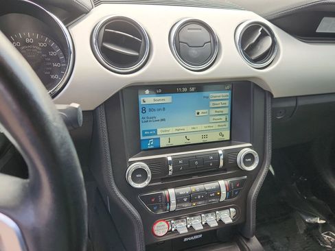 Used 2017 Ford Mustang Premium RWD image 23