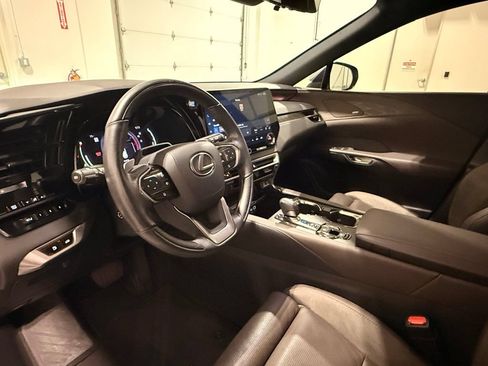 Used 2023 Lexus RX 350 FWD w/ Cold Area Package image 18