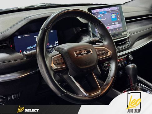 Used 2022 Jeep Compass High Altitude AWD/4WD image 14