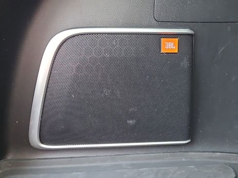 Used 2021 Toyota Venza XLE w/ Softex Package image 37