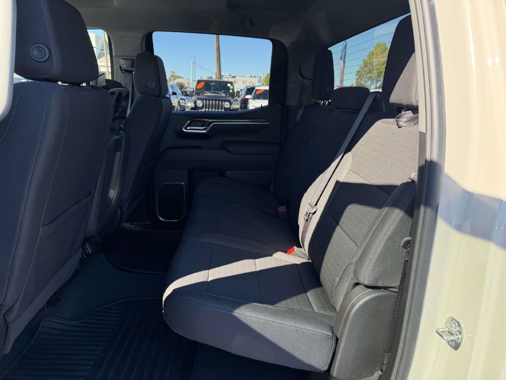 Used 2026 Chevrolet Silverado 1500 RST AWD/4WD image 19