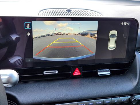 Used 2025 Hyundai Ioniq 5 SEL image 19