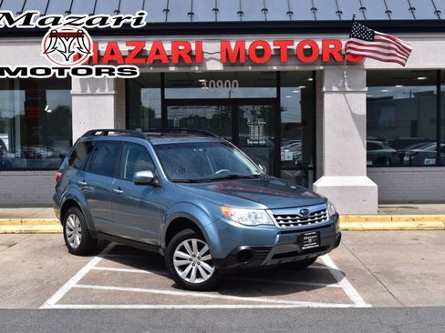 Used 2011 Subaru Forester 2.5X Premium w/ All-Weather Pkg AWD/4WD image 1