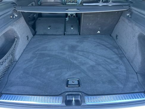 Used 2019 Mercedes-Benz GLC 300 image 17