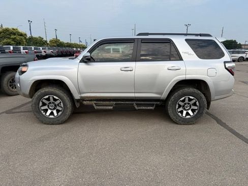 Used 2024 Toyota 4Runner TRD Off-Road Premium w/ Moonroof Package AWD/4WD image 8