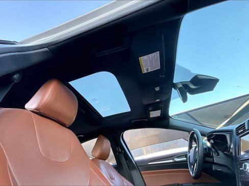 Used 2020 Ford Fusion Titanium image 15