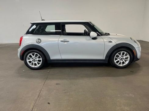 Used 2015 MINI Cooper S FWD image 2