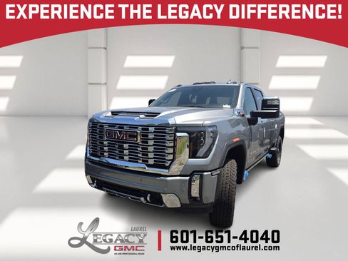 New 2026 GMC Sierra 2500 Denali w/ Denali Reserve Package AWD/4WD image 1