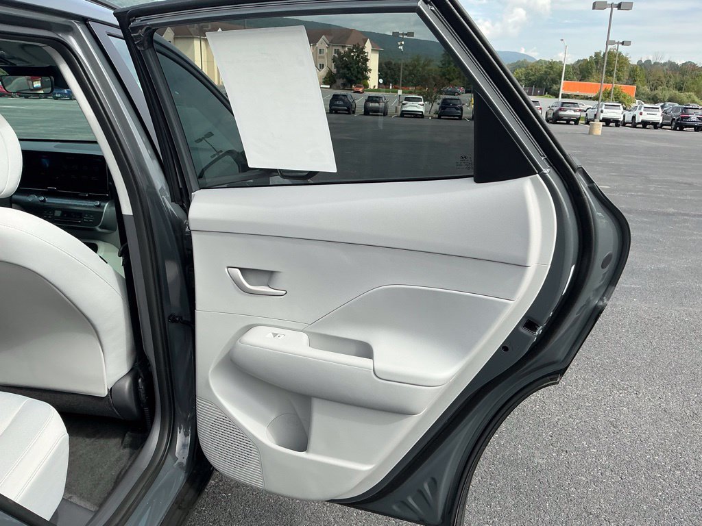 Certified 2026 Hyundai Kona SEL Sport AWD/4WD image 31