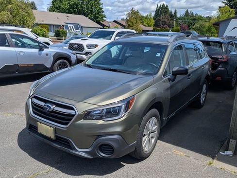 Used 2018 Subaru Outback 2.5i AWD/4WD image 8