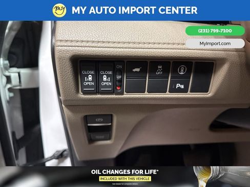 Used 2024 Honda Odyssey Touring image 15