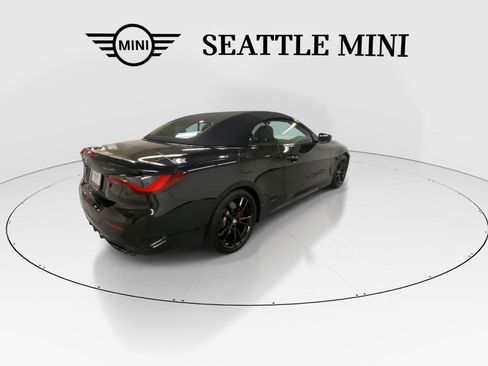 Used 2023 BMW M440i Convertible w/ Premium Package RWD image 11