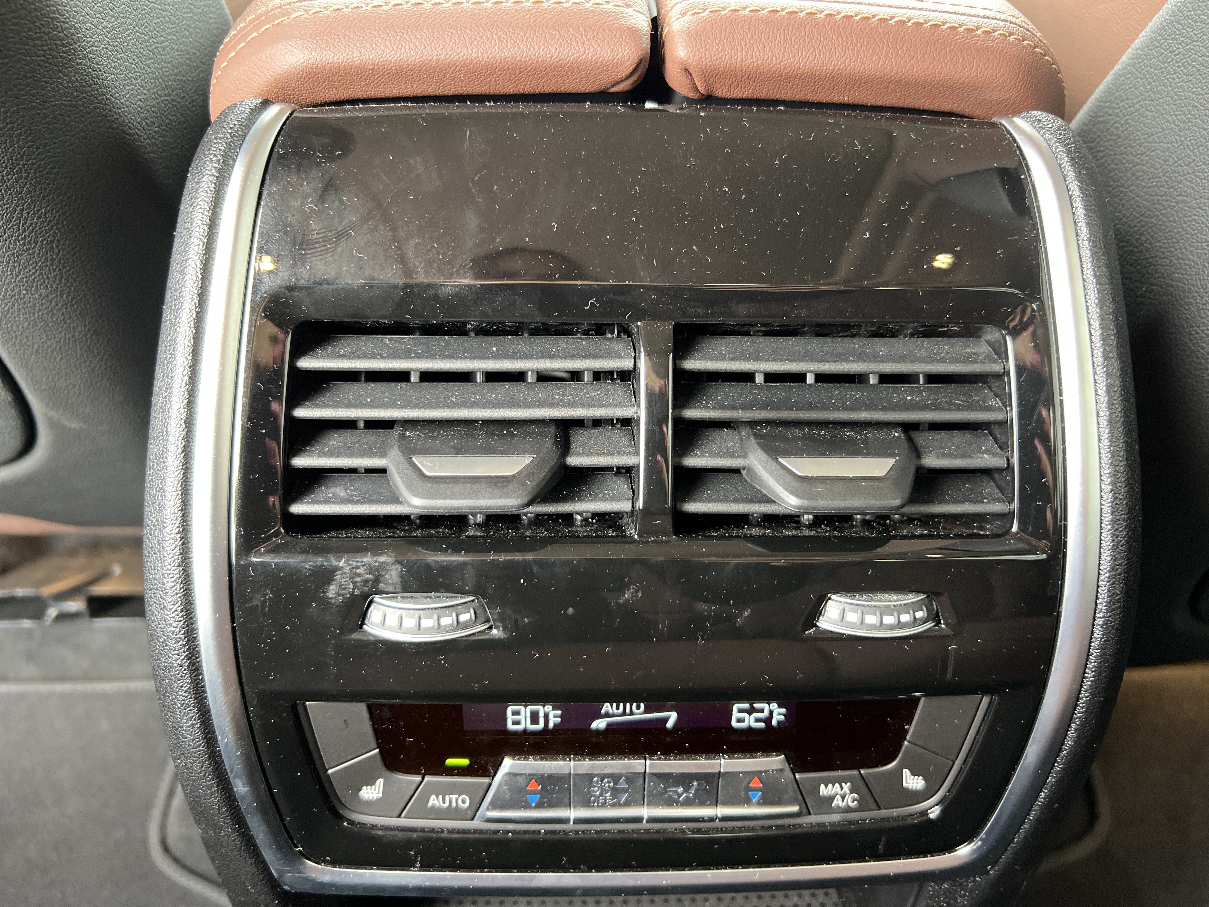 Used 2026 BMW X7 xDrive40i AWD/4WD image 39