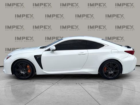 Used 2017 Lexus RC F w/ Premium Package image 2