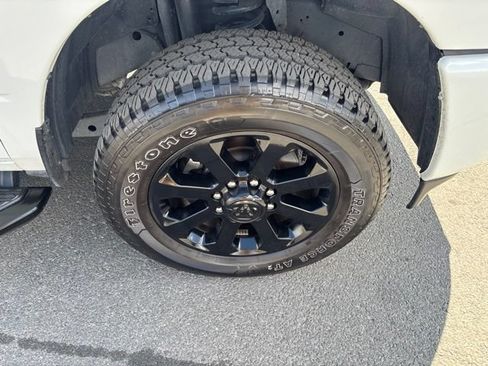 Used 2025 RAM 2500 Laramie AWD/4WD image 34