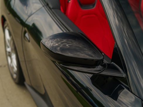Used 2019 Ferrari Portofino RWD image 20