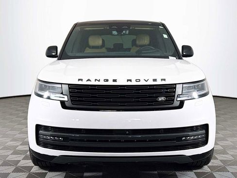 Used 2024 Land Rover Range Rover Long Wheelbase SE AWD/4WD image 2