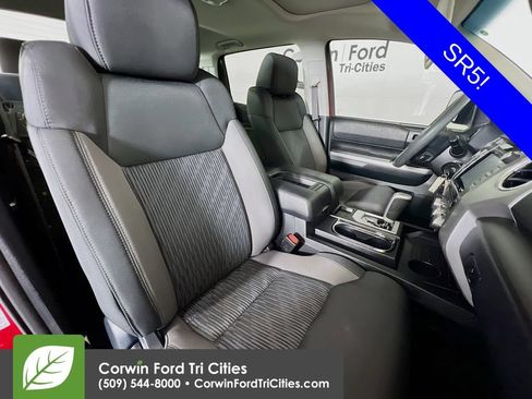 Used 2017 Toyota Tundra SR5 AWD/4WD image 15