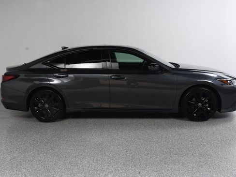 Used 2022 Lexus ES 350 w/ Premium Package FWD image 3