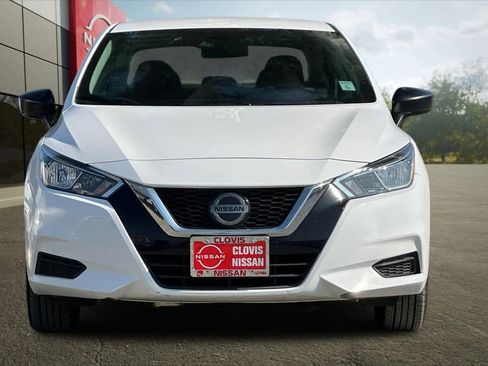 Used 2021 Nissan Versa S image 11