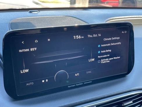 Used 2023 Hyundai Santa Fe Limited image 15