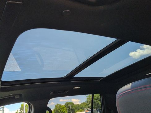 New 2026 Chevrolet Traverse RS AWD/4WD image 22