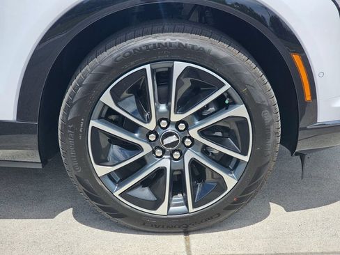 New 2026 Cadillac Optiq Sport 1 AWD/4WD image 9