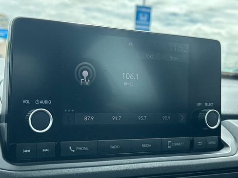 Used 2024 Honda Accord EX image 17