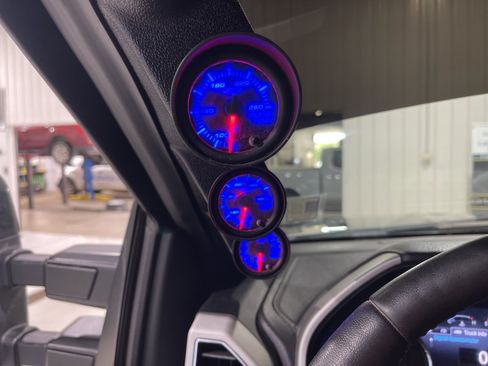 Used 2019 Ford F450 Lariat w/ Lariat Ultimate Package AWD/4WD image 26