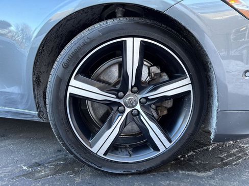 Used 2020 Volvo S90 T8 Inscription image 8