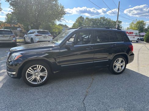 Used 2015 Mercedes-Benz GLK 350 4MATIC image 3