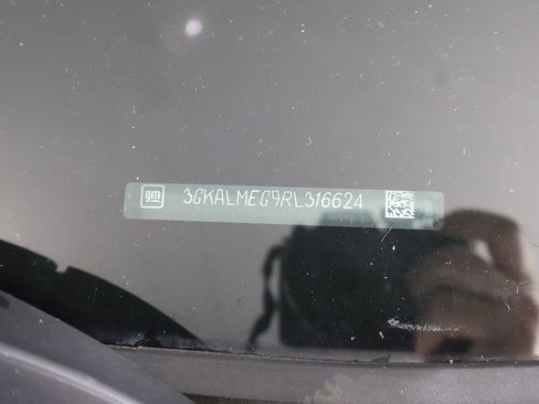 Used 2024 GMC Terrain SLE image 42