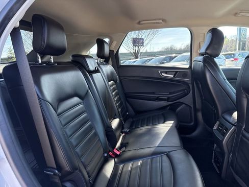 Used 2022 Ford Edge SEL w/ Convenience Package AWD/4WD image 27