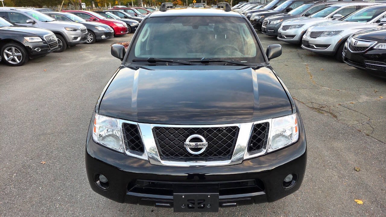 Used 2011 Nissan Pathfinder S AWD/4WD image 3
