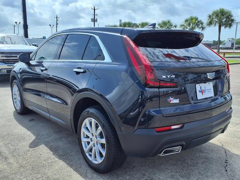 Used 2022 Cadillac XT4 Luxury FWD image 8