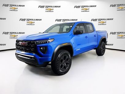 Used 2025 GMC Canyon Elevation w/ Convenience Package