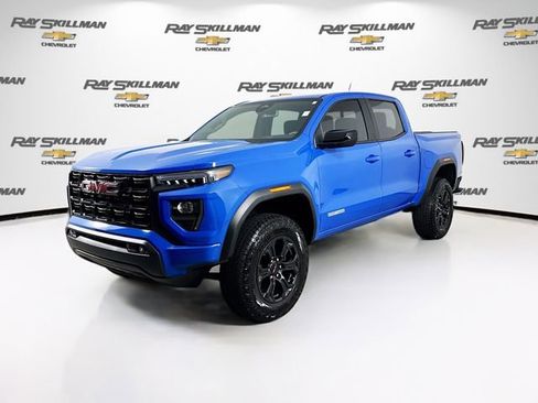 Used 2025 GMC Canyon Elevation w/ Convenience Package AWD/4WD image 3