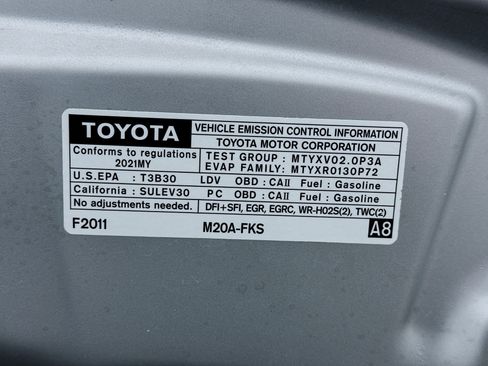 Used 2021 Toyota Corolla SE FWD image 18