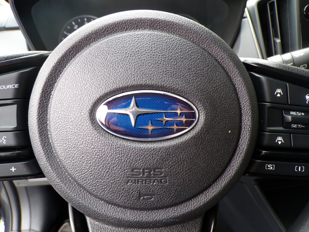 Used 2024 Subaru Crosstrek 2.0i Premium AWD/4WD image 32